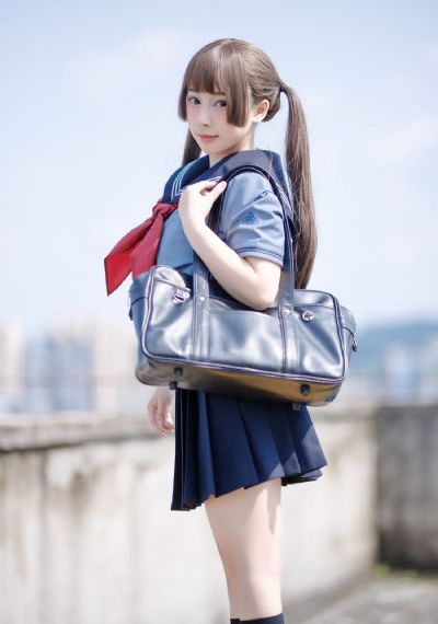 一个卖房子的女人_1080免费观看视频
